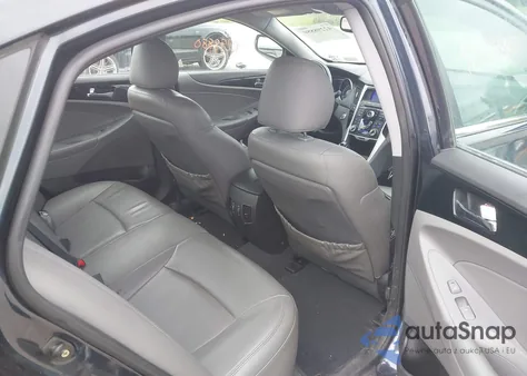 2011 Hyundai Sonata Limited z USA, uszkodzony, nr VIN 5NPEC4AC9BH126053